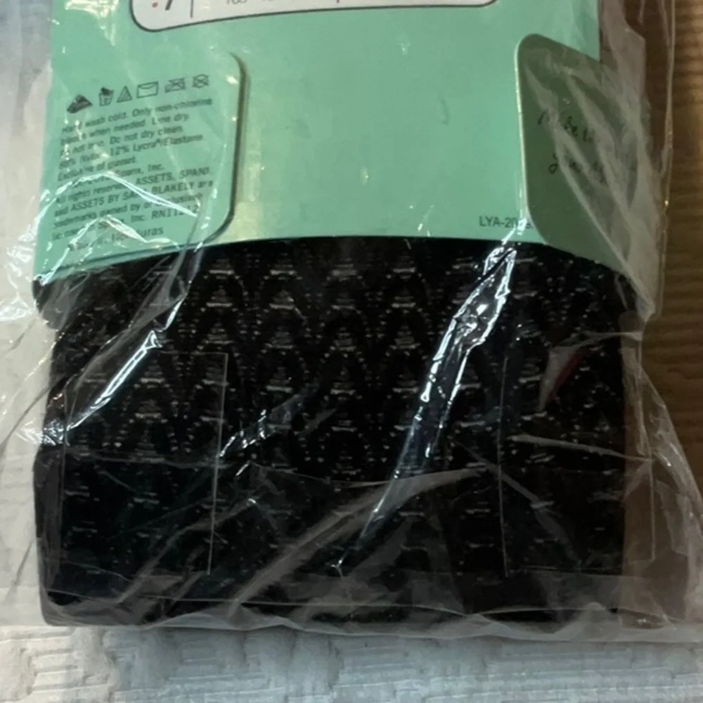 Assets By Spanx Textured Black Shaping Tights